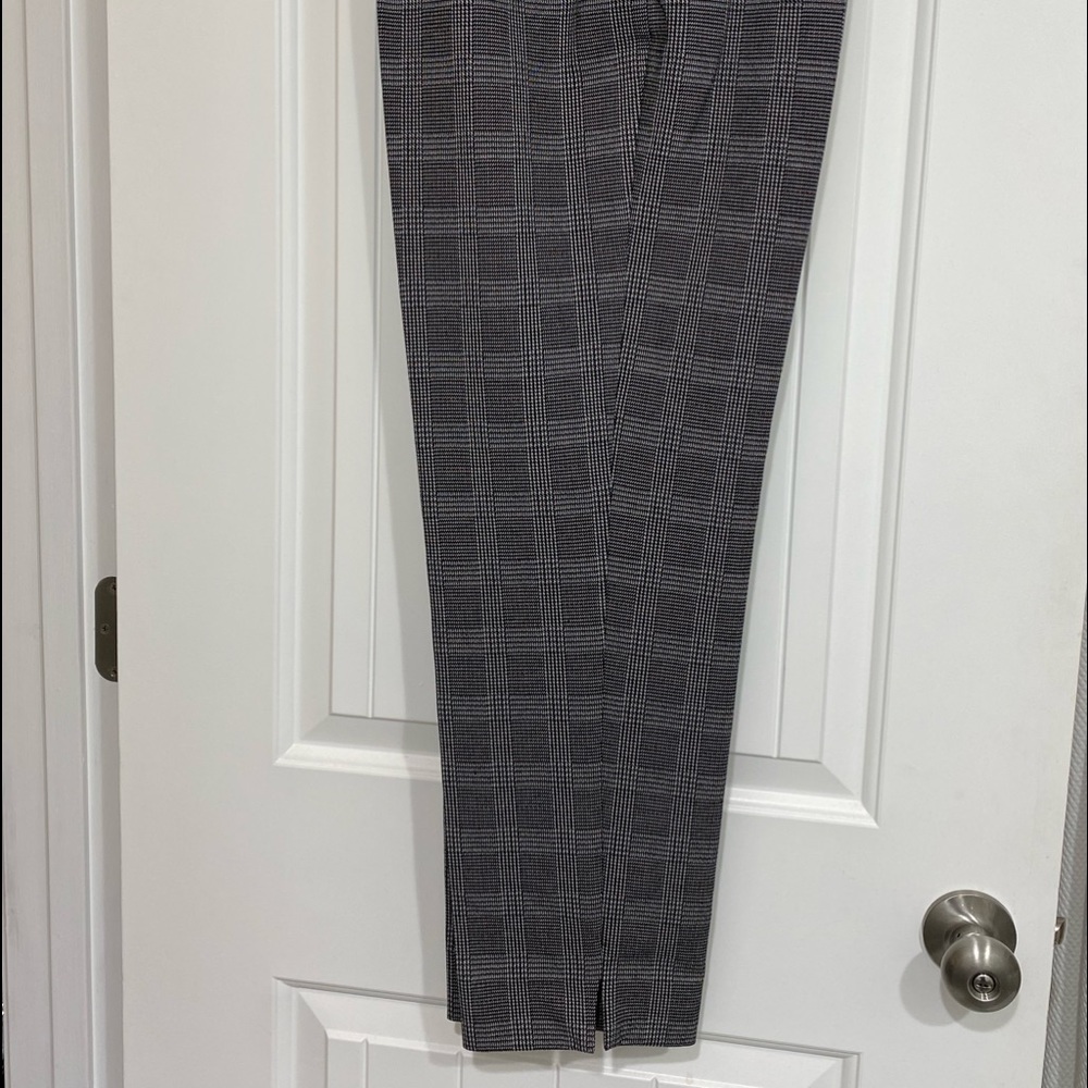 Investments Park Avenue fit secret support plaid ankle pants from Dillards- NWT
